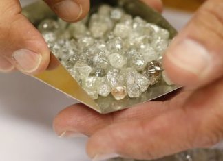 Diamant : La sous-tarification aurait coûté près de 500 millions de dollars en six ans à la plus grande mine d’Angola