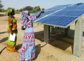 Accès des ménages ruraux aux systèmes solaires domestiques : Une enveloppe de 16 millions de livres sterling pour financer les entreprises évoluant dans le secteur