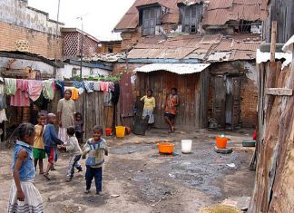 Aide au développement: La Banque mondiale annonce la mobilisation de 53 milliards $ pour lutter contre l’extrême pauvreté en Afrique