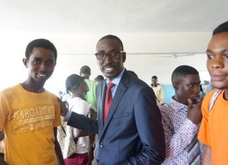 En ce moment perturbant de la progression du Covid 19, j’ai une pensée particulière à la jeunesse africaine !