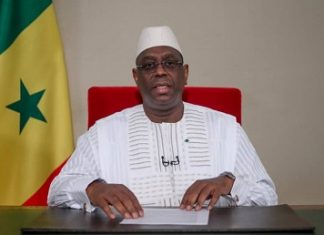Covid-19 : « Les sénégalais doivent apprendre à vivre avec le virus », selon Macky Sall