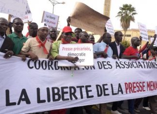 Législatives au Sénégal : RSF dénonce une inquiétante escalade des menaces verbales et physiques contre les journalistes