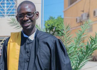 Groupe interdisciplinaire de recherche sur les médias et la communication (GIRMEC) : Le journaliste économique, Abdou DIAW, premier docteur à soutenir sa thèse avec Mention très honorable » du jury
