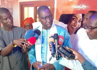 MOUSSA DIENG, DIRECTEUR DE LA MICROFINANCE : « Il y a tellement de facteurs qui font que les taux d’intérêt sont élevés »
