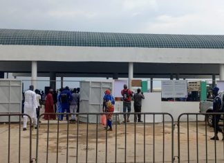 MARCHE AUX POISSONS DE SOUMBEDIOUNE : Abdoul Aziz paye livre l’infrastructure aux acteurs de la pêche